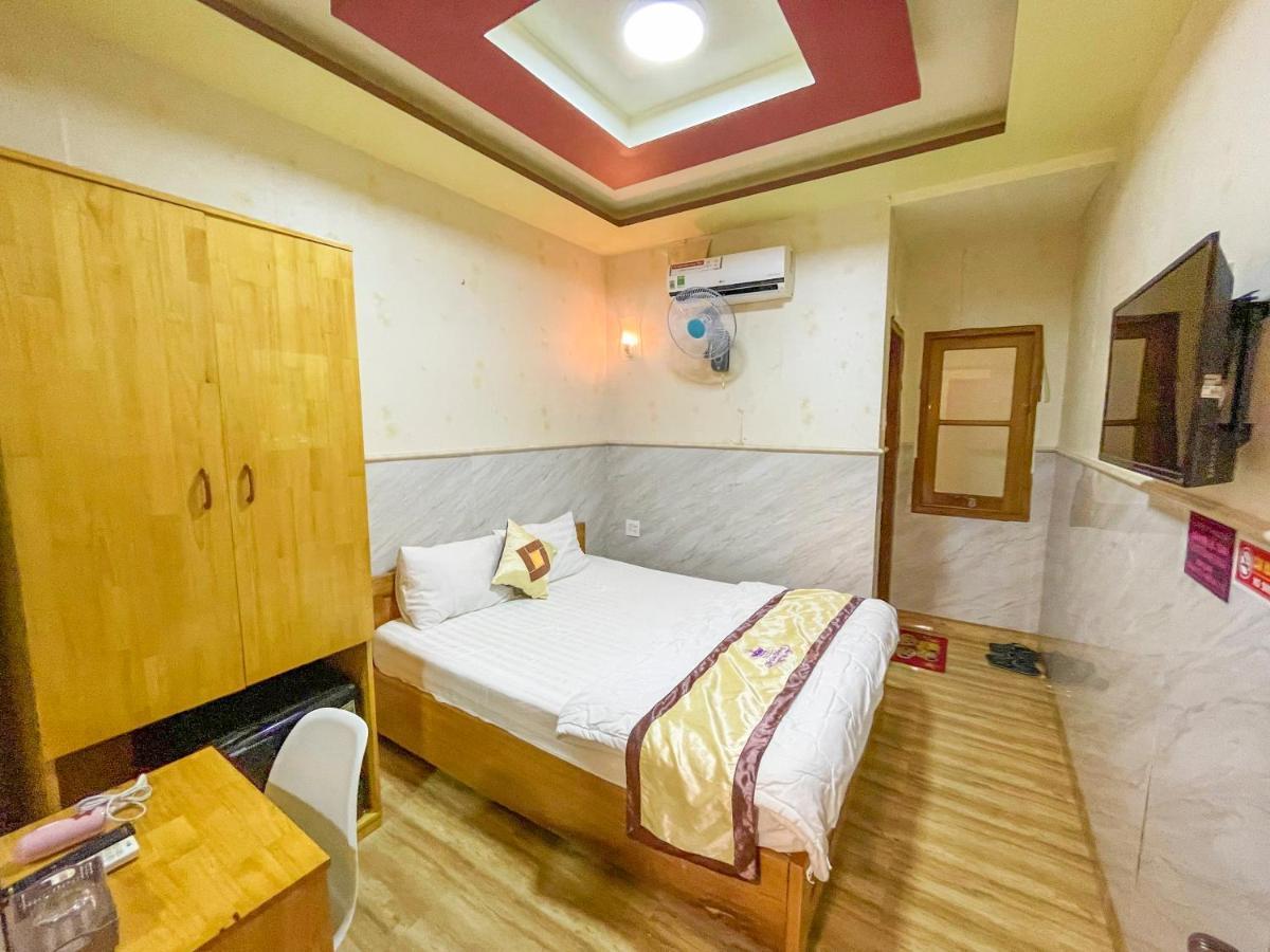 Hotel Khách sạn Triều Dâng à Tuy Hoa Extérieur photo