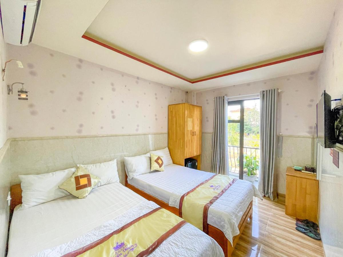 Hotel Khách sạn Triều Dâng à Tuy Hoa Extérieur photo
