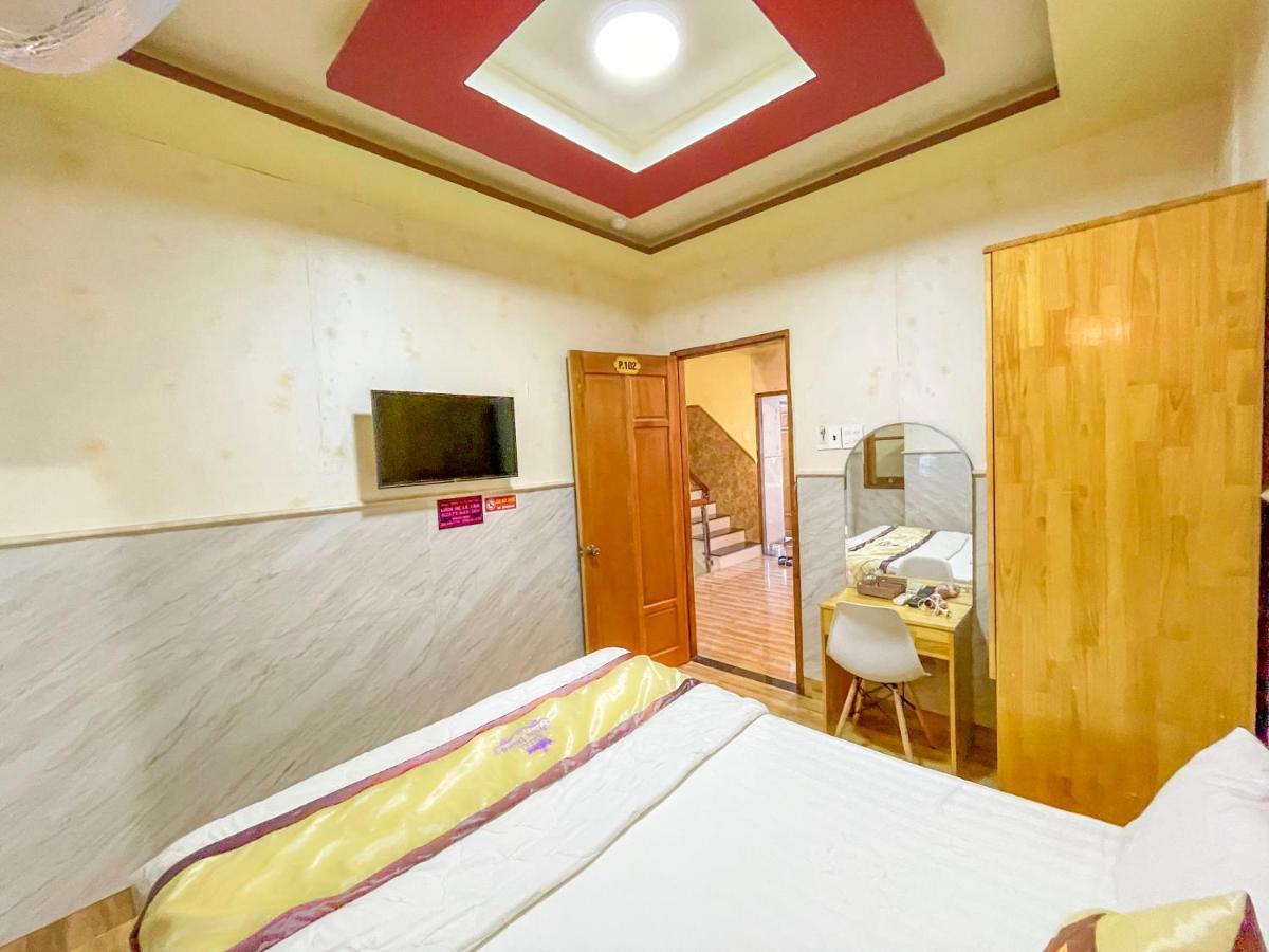 Hotel Khách sạn Triều Dâng à Tuy Hoa Extérieur photo