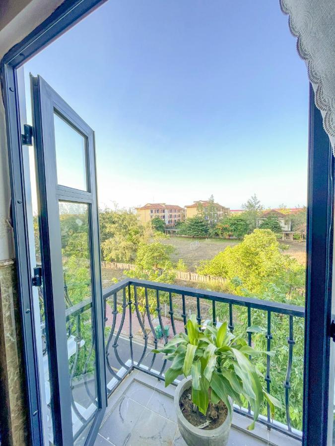 Hotel Khách sạn Triều Dâng à Tuy Hoa Extérieur photo